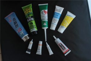 Máquina de recheo de tubos cosméticos de selado por ultrasóns